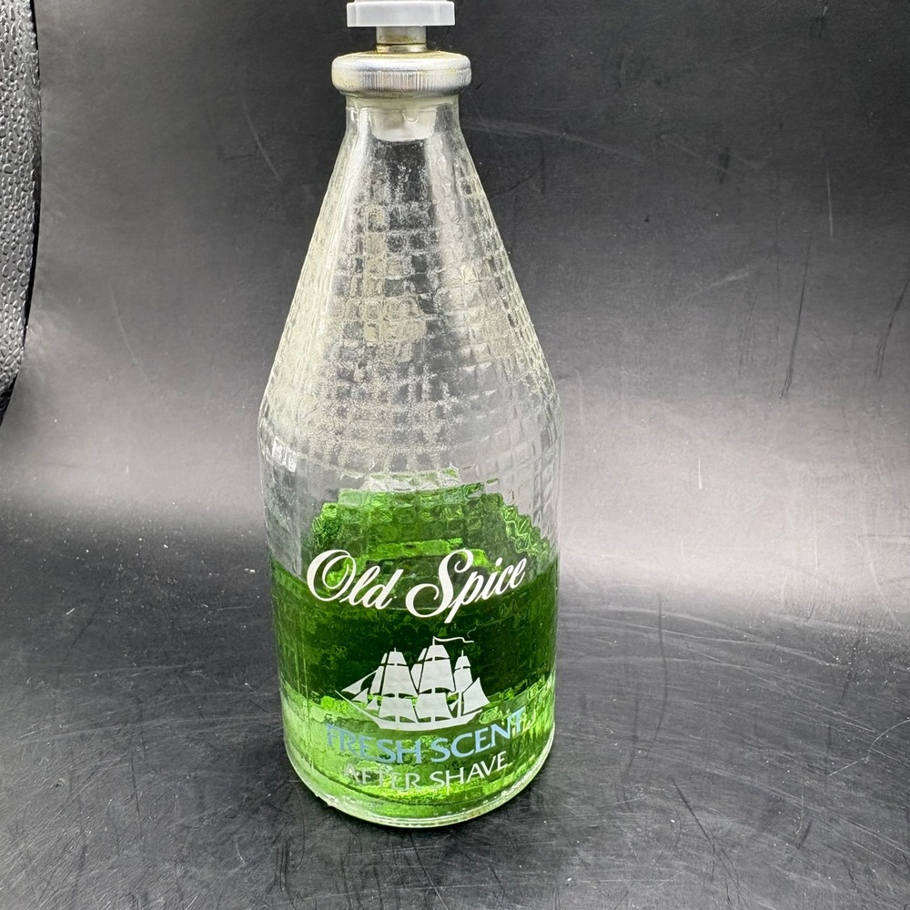 Vintage Old Spice Fresh Scent After Shave Glass Bottle Green 4 1/4 FL OZ Shulton